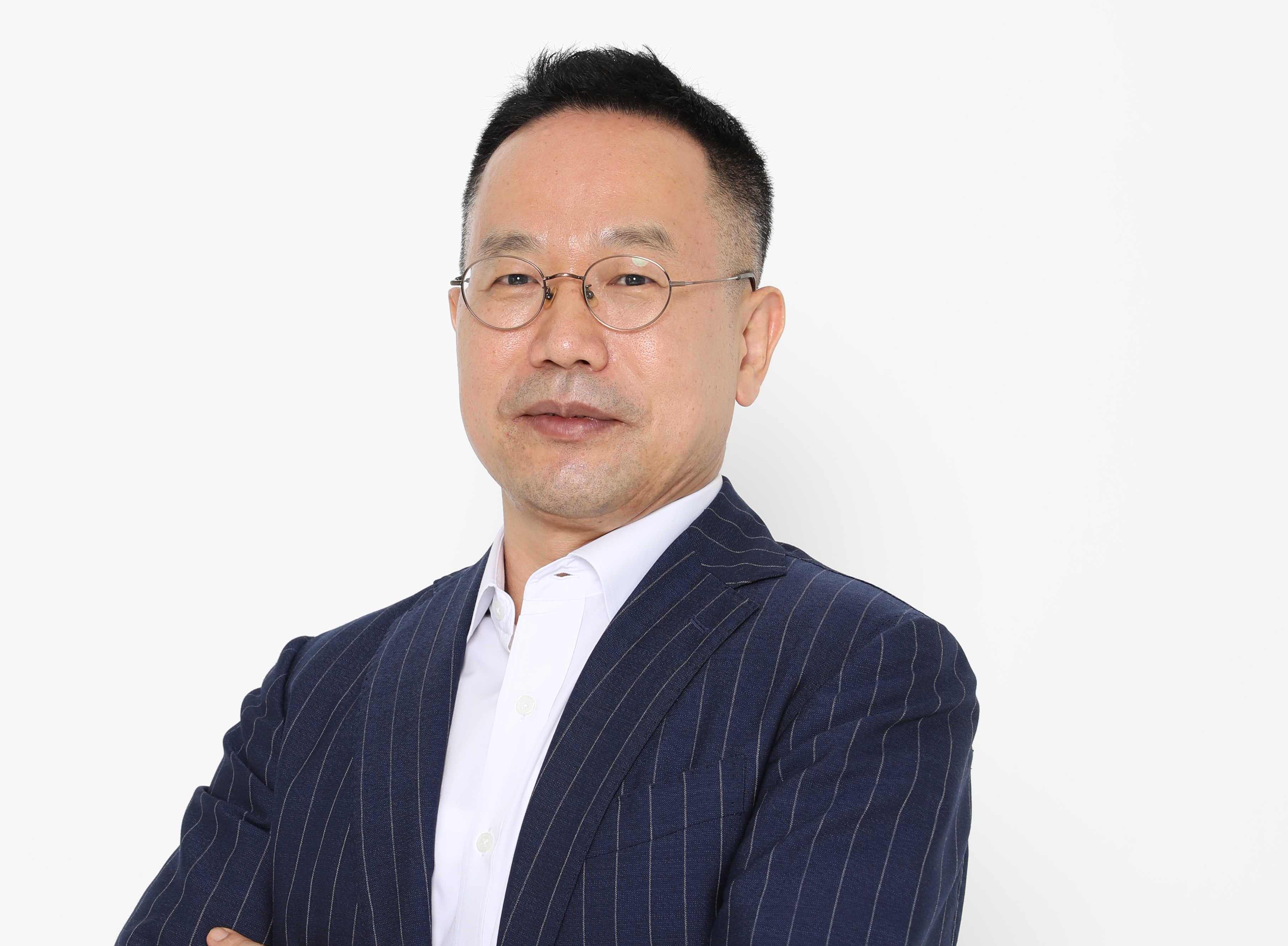 경매하는 부자형 유영수 프로필